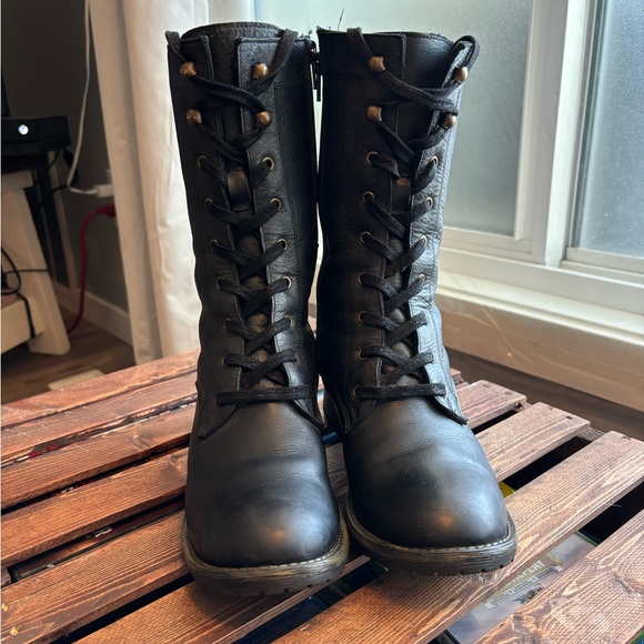 Women’s BUENO Leather Combat Boots - Picture 3 of 10